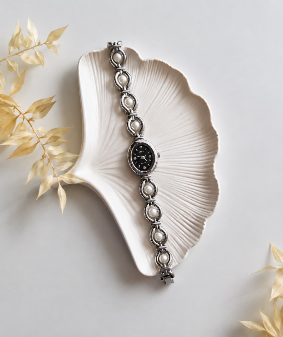 Pearl Watch